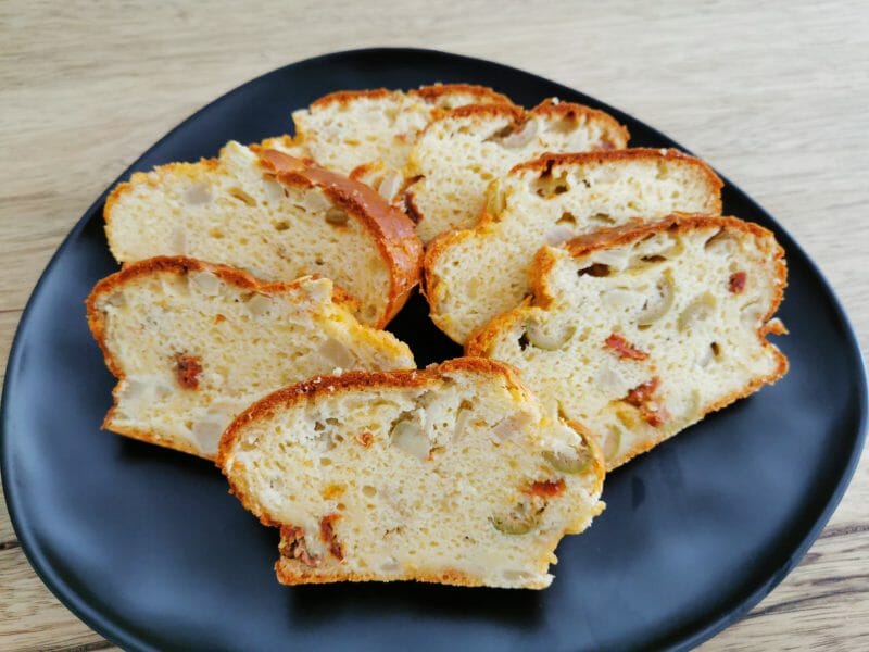 Cliquez pour zoomer ! Cake aux artichauts et tomates confites Thermomix par melmathys