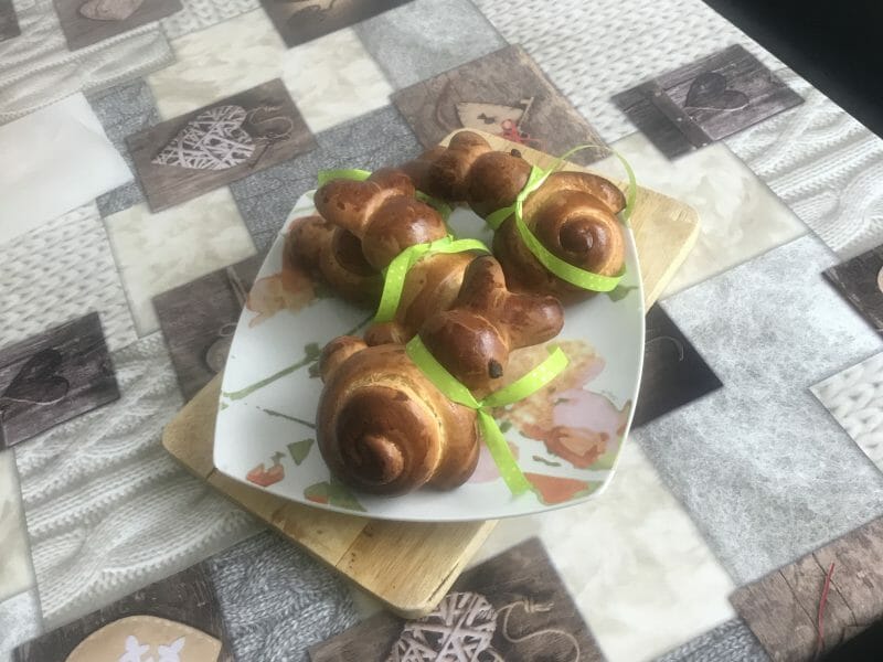 Cliquez pour zoomer ! Brioches lapin de Pâques Thermomix par Garsyl