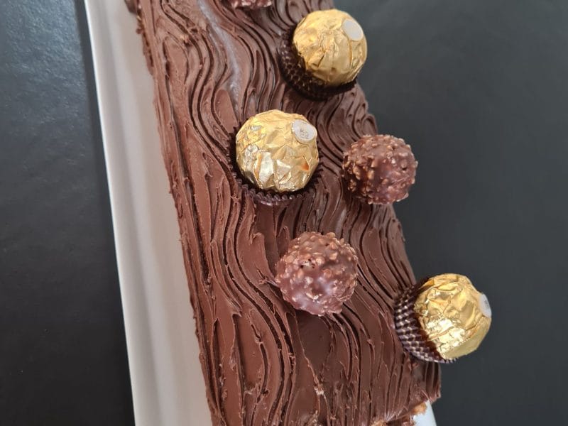 Cliquez pour zoomer ! Bûche Ferrero Rocher Thermomix par alexpot