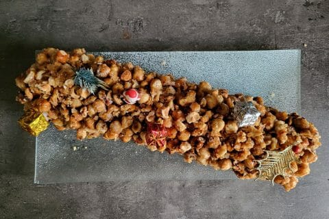 Cliquez pour zoomer ! Bûche pralinée aux éclats de noisettes caramélisés Thermomix par Cartophe