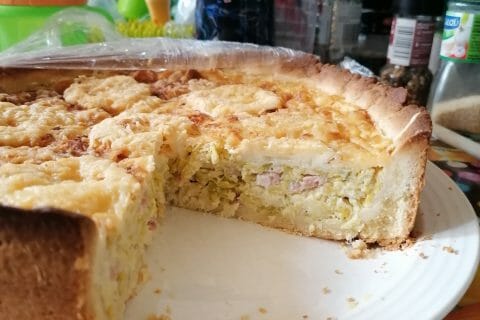 Cliquez pour zoomer ! Gâteau poireaux, lardons et fromage Thermomix par severine_229
