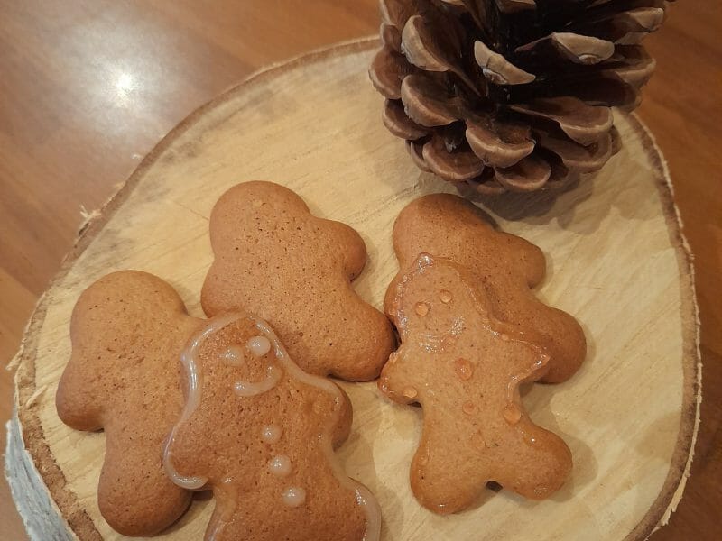Cliquez pour zoomer ! Biscuits pain d’épices de la Saint Nicolas Thermomix par dolores67