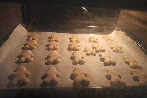 Cliquez pour zoomer ! Biscuits pain d’épices de la Saint Nicolas Thermomix par dolores67