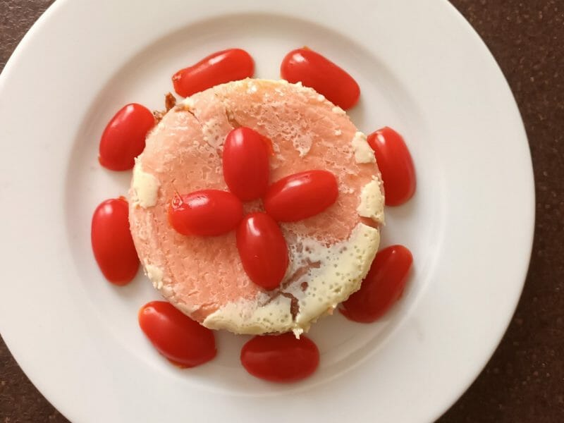 Cliquez pour zoomer ! Timbales de courgettes et saumon fumé Thermomix par gigi2861