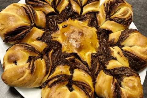 Cliquez pour zoomer ! Brioche étoilée au Nutella Thermomix par clydou