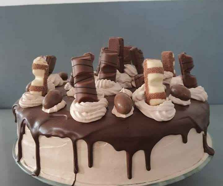 Cliquez pour zoomer ! Layer cake Kinder Bueno Thermomix par cenathange