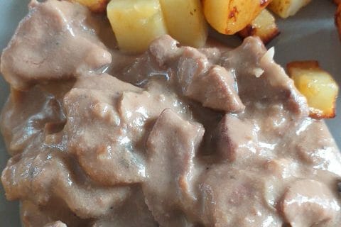 Cliquez pour zoomer ! Rognons de porc sauce madère Thermomix par melo07