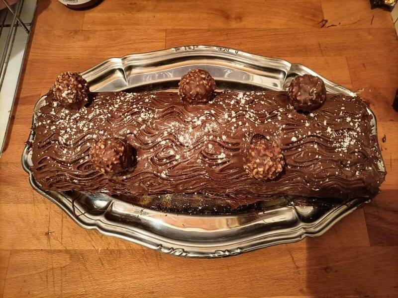 Cliquez pour zoomer ! Bûche Ferrero Rocher Thermomix par alex_134