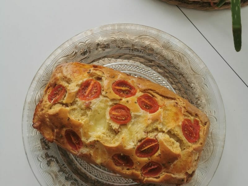 Cliquez pour zoomer ! Cake tomates mozzarella et lardons Thermomix par emi_eml