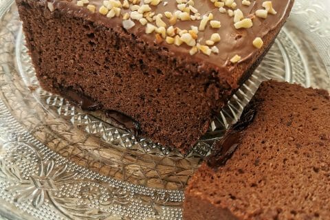 Cliquez pour zoomer ! Cake chocolat noisettes fondant Thermomix par emi_eml