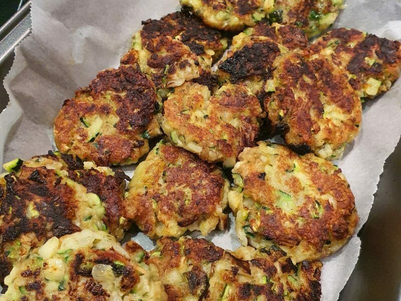 Cliquez pour zoomer ! Galettes de courgettes grecques Thermomix par Marie