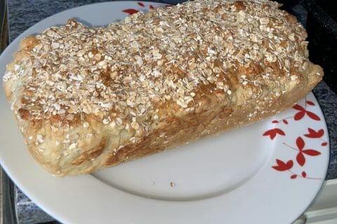 Cliquez pour zoomer ! Pain aux flocons d’avoine et au miel Thermomix par solene51