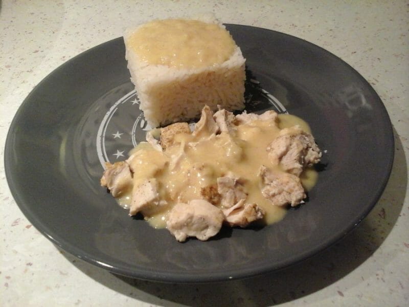 Cliquez pour zoomer ! Blancs de poulet sauce moutarde et curry Thermomix par karine