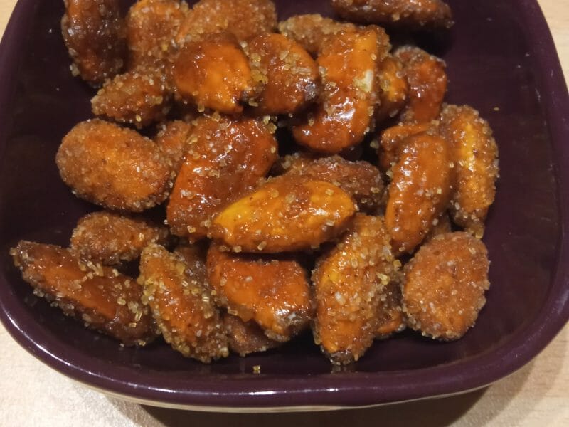 Cliquez pour zoomer ! Amandes grillées à la cannelle et au miel Thermomix par clarsib