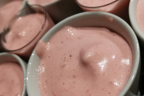 Cliquez pour zoomer ! Mousse de fraises Thermomix par Anthony07100