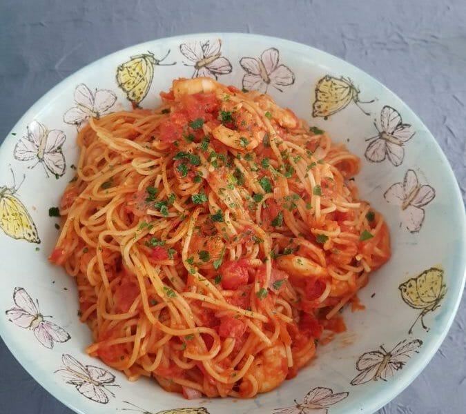 Cliquez pour zoomer ! Spaghettis aux crevettes et à l’ail Thermomix par Mariannaferrero