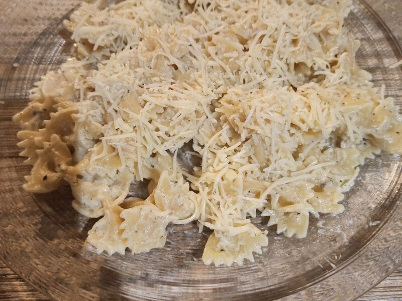 Cliquez pour zoomer ! Farfalle à la crème de courgettes Thermomix par kzaaouii