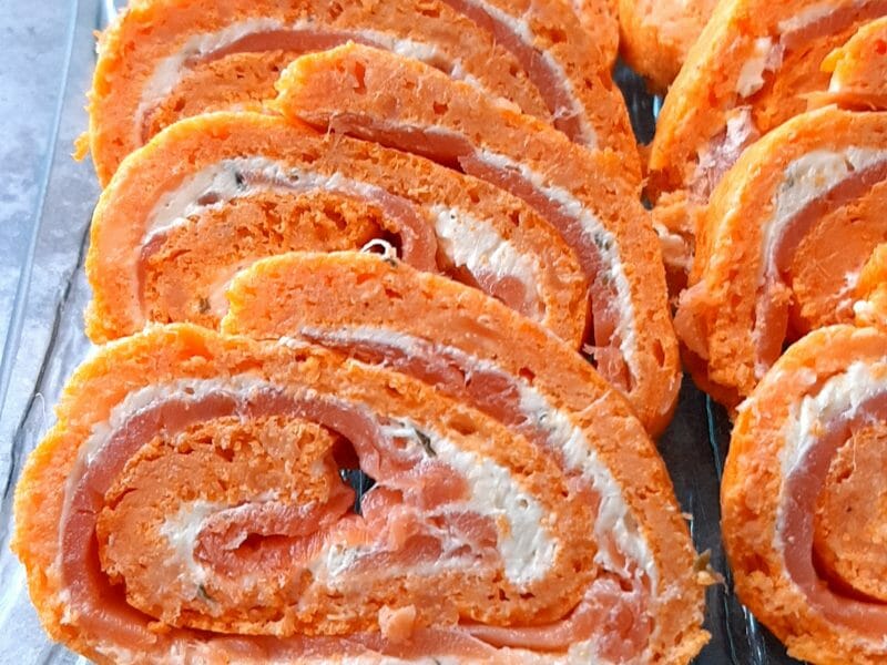 Cliquez pour zoomer ! Roulé à la tomate, saumon et fromage Thermomix par estelle07150