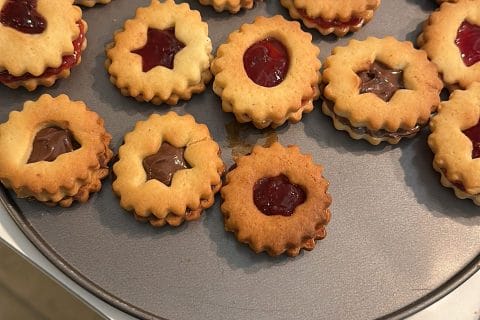 Cliquez pour zoomer ! Sablés à la confiture Thermomix par marjorie_13124