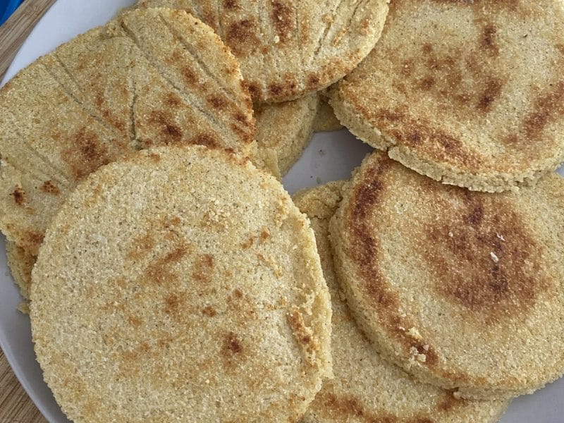 Cliquez pour zoomer ! Mini Harcha – Galettes à la semoule Thermomix par charlene_142