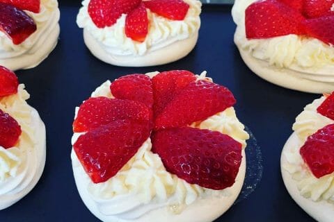 Cliquez pour zoomer ! Mini pavlova aux fraises Thermomix par aurelie8819