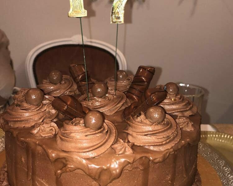 Cliquez pour zoomer ! Layer cake Kinder Bueno Thermomix par samsonite