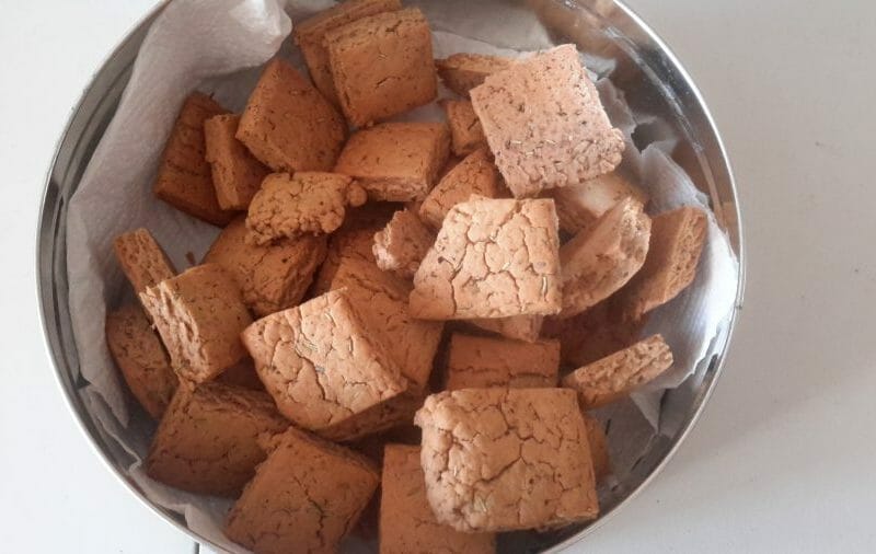 Cliquez pour zoomer ! Canistrelli salés à la châtaigne et aux herbes Thermomix par G13170