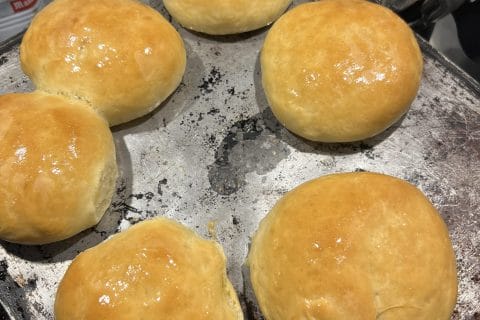 Cliquez pour zoomer ! Pains hamburger Thermomix par ines_Yns