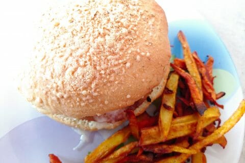 Cliquez pour zoomer ! Pains burger au parmesan et romarin Thermomix par vanes_9
