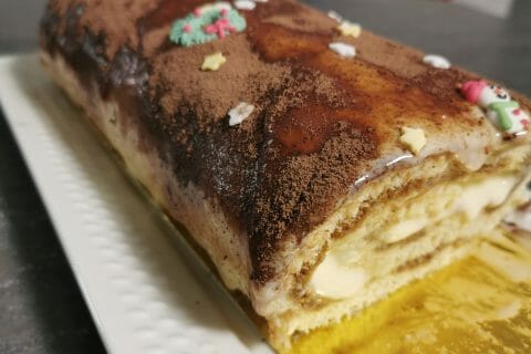 Cliquez pour zoomer ! Bûche Tiramisu Thermomix par tauria21