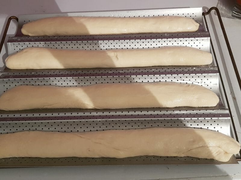 Cliquez pour zoomer ! Baguettes Thermomix par Lolotte24220
