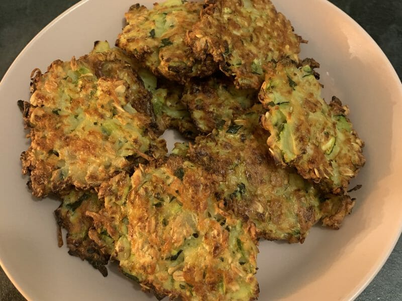 Cliquez pour zoomer ! Galettes de courgettes grecques Thermomix par naemagb