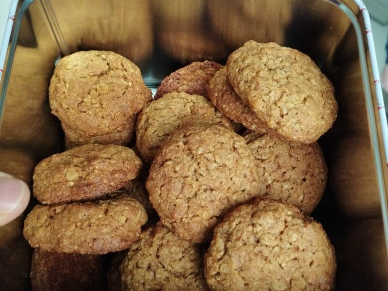 Cliquez pour zoomer ! Biscuits aux flocons d’avoine et amandes Thermomix par Jumalie