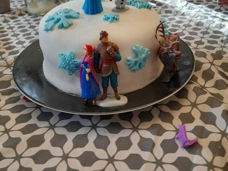 Cliquez pour zoomer ! Layer cake Kinder Bueno Thermomix par jenn_13