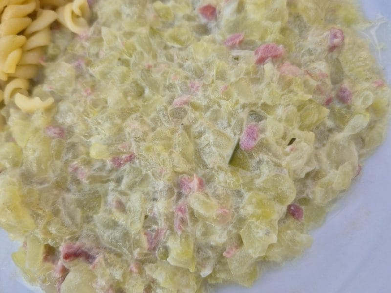 Cliquez pour zoomer ! Concombre cuit à l’ail et au curry Thermomix par celimezi