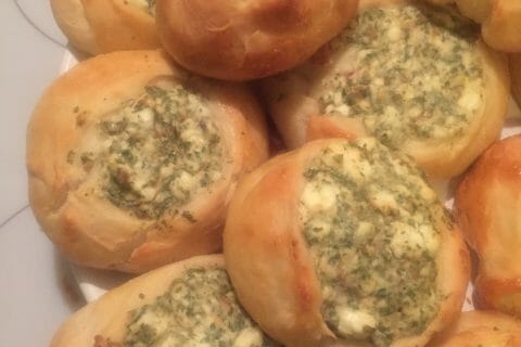 Cliquez pour zoomer ! Poğaça – Petits pains Turcs à la Feta Thermomix par mademoiselle09