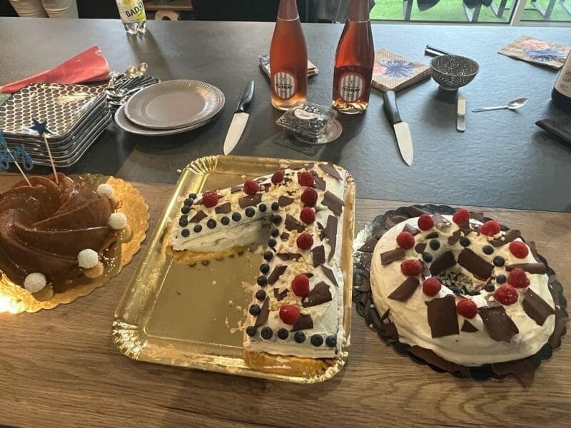 Cliquez pour zoomer ! Bûche forêt noire Thermomix par emma1313