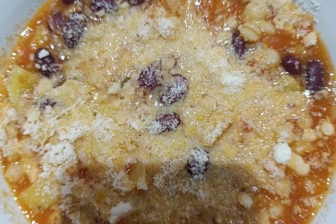 Cliquez pour zoomer ! Soupe aux haricots rouges et coquillettes Thermomix par Lele38