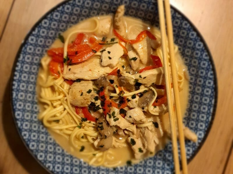 Cliquez pour zoomer ! Ramen thaï au poulet Thermomix par Euphrosyne