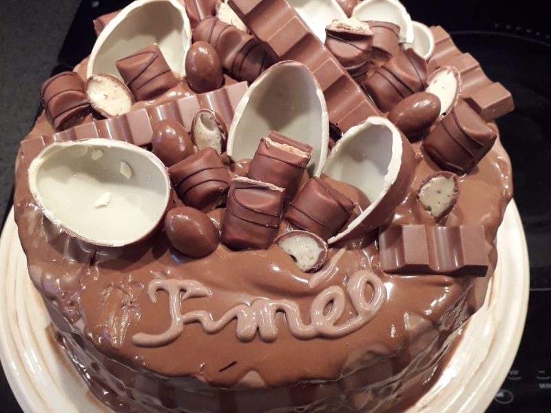 Cliquez pour zoomer ! Layer cake Kinder Bueno Thermomix par Meltimeoanna