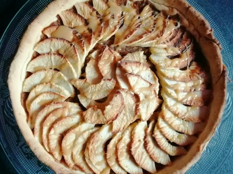 Cliquez pour zoomer ! Tarte pom’pote et caramel beurre salé Thermomix par petitegourmande