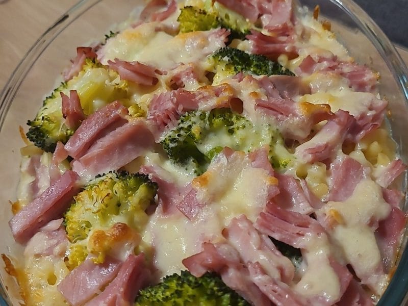 Cliquez pour zoomer ! Gratin de pâtes au brocoli Thermomix par cindy_stocker