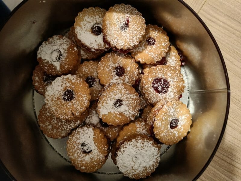 Cliquez pour zoomer ! Sablés à la confiture Thermomix par al8306