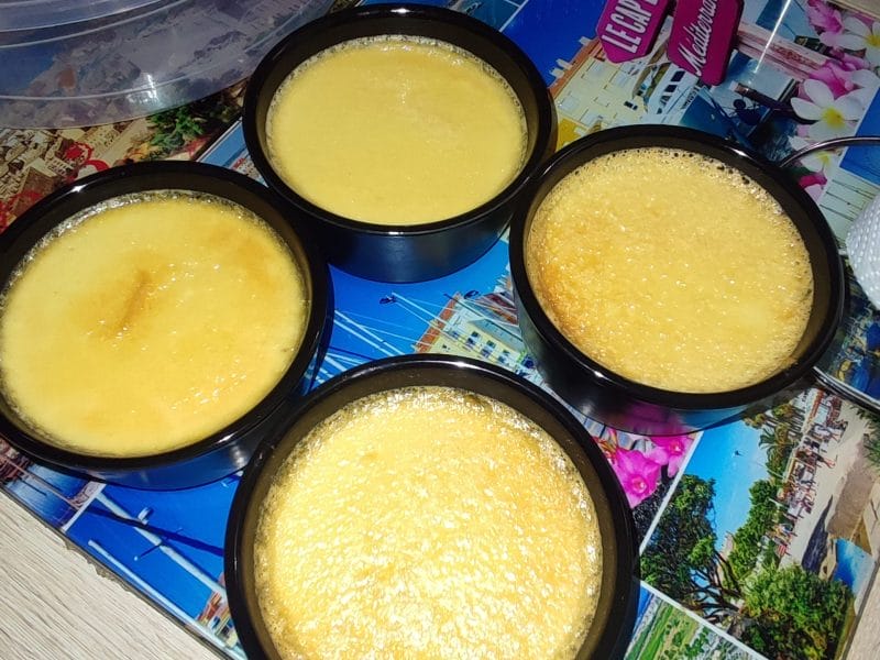 Cliquez pour zoomer ! Crème aux oeufs Thermomix par virgie23