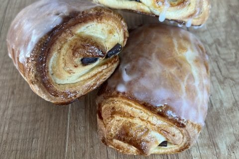 Cliquez pour zoomer ! Pains au chocolat briochés Thermomix par sofyko67
