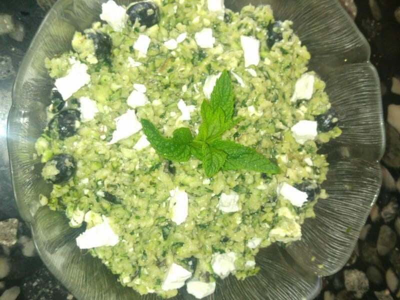 Cliquez pour zoomer ! Salade de courgettes à la feta Thermomix par champimignon