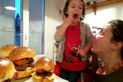 Cliquez pour zoomer ! Pains hamburger Thermomix par mamanaurore09