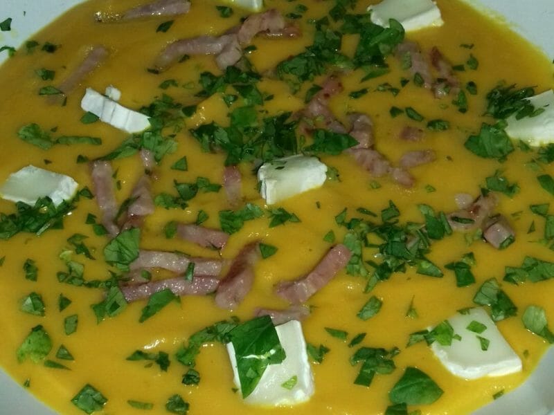 Cliquez pour zoomer ! Velouté carottes et navets au curry Thermomix par mamilu56