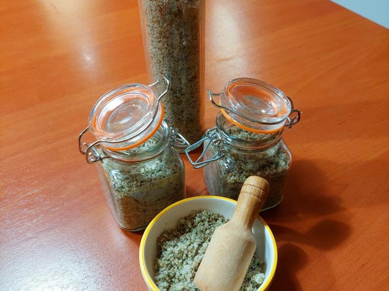 Cliquez pour zoomer ! Sel aromatisé aux herbes Thermomix par mamilu56