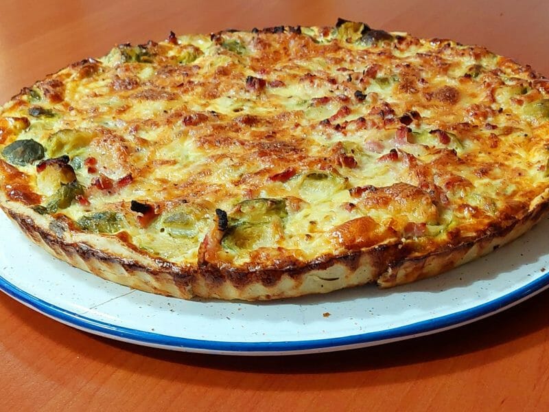 Cliquez pour zoomer ! Quiche aux choux de Bruxelles et lardons Thermomix par mamilu56